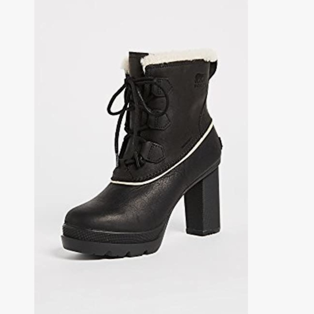 Sorel Dacie Lace Up Snow Boots